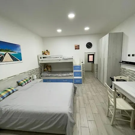 Luisa アパート *